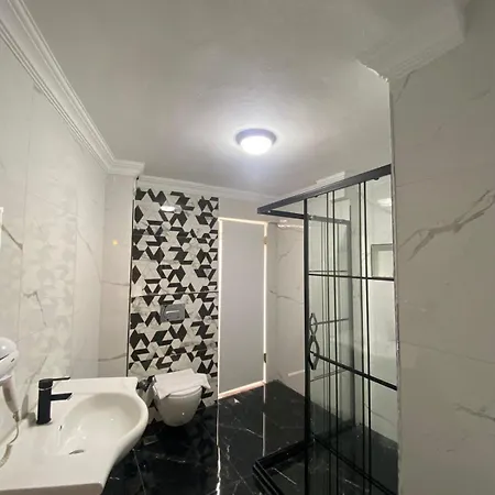 Ramo's By Ramo Apartment *